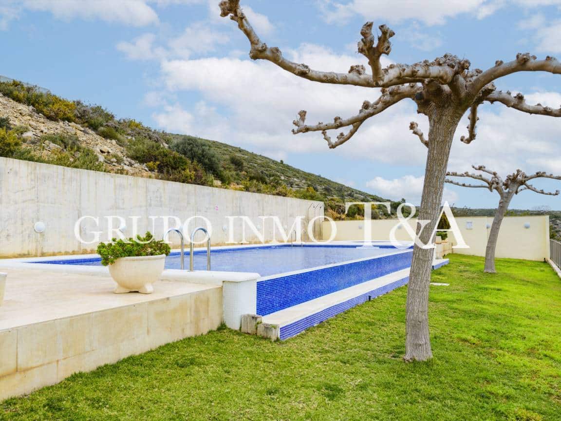 9f3deb1c8b5f716a02d2849632