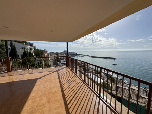 1195- Casa o chalet independiente en venta en Calle de Colòmbia