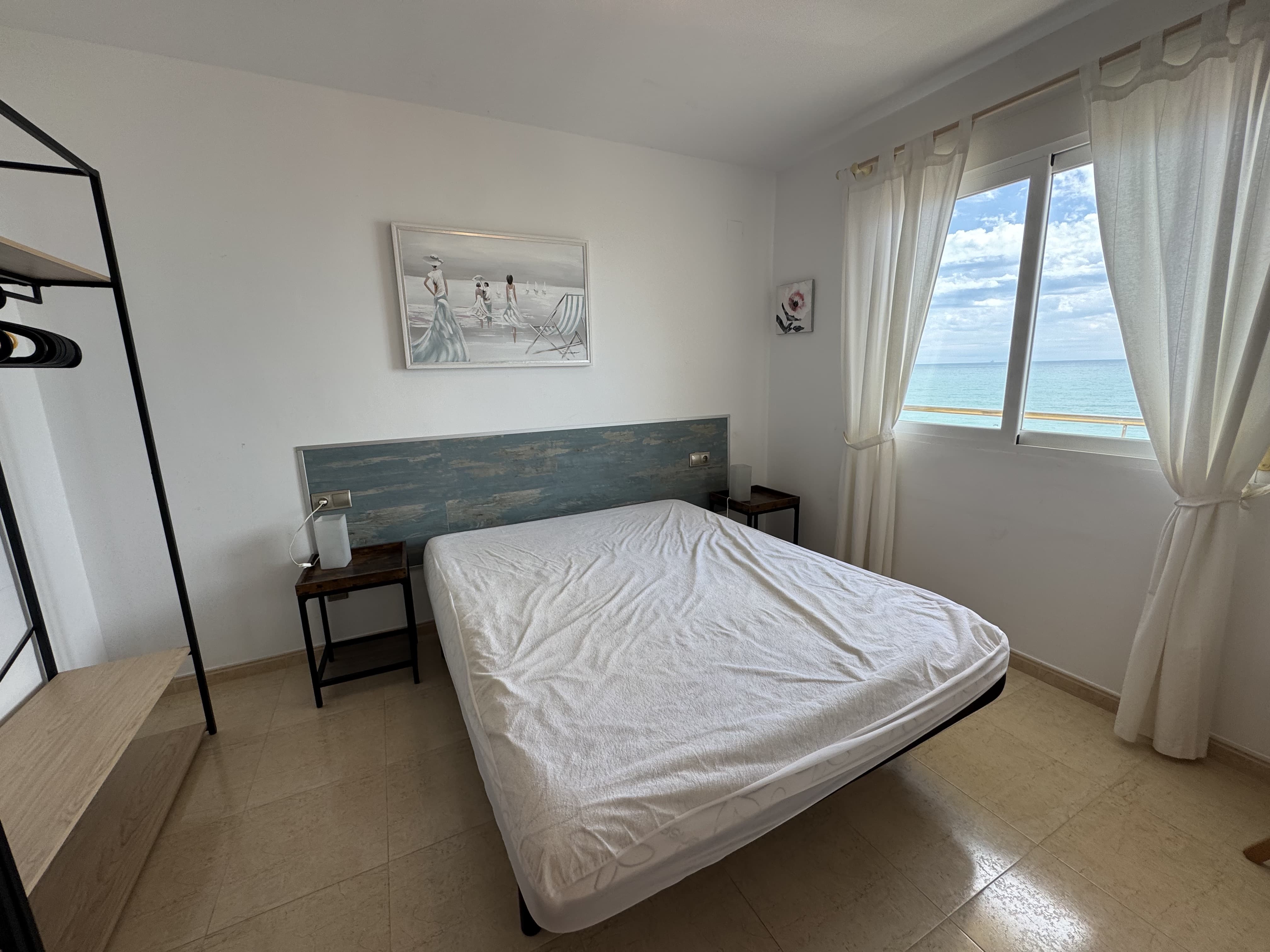1194- Piso en venta en Avenida del Papa Luna