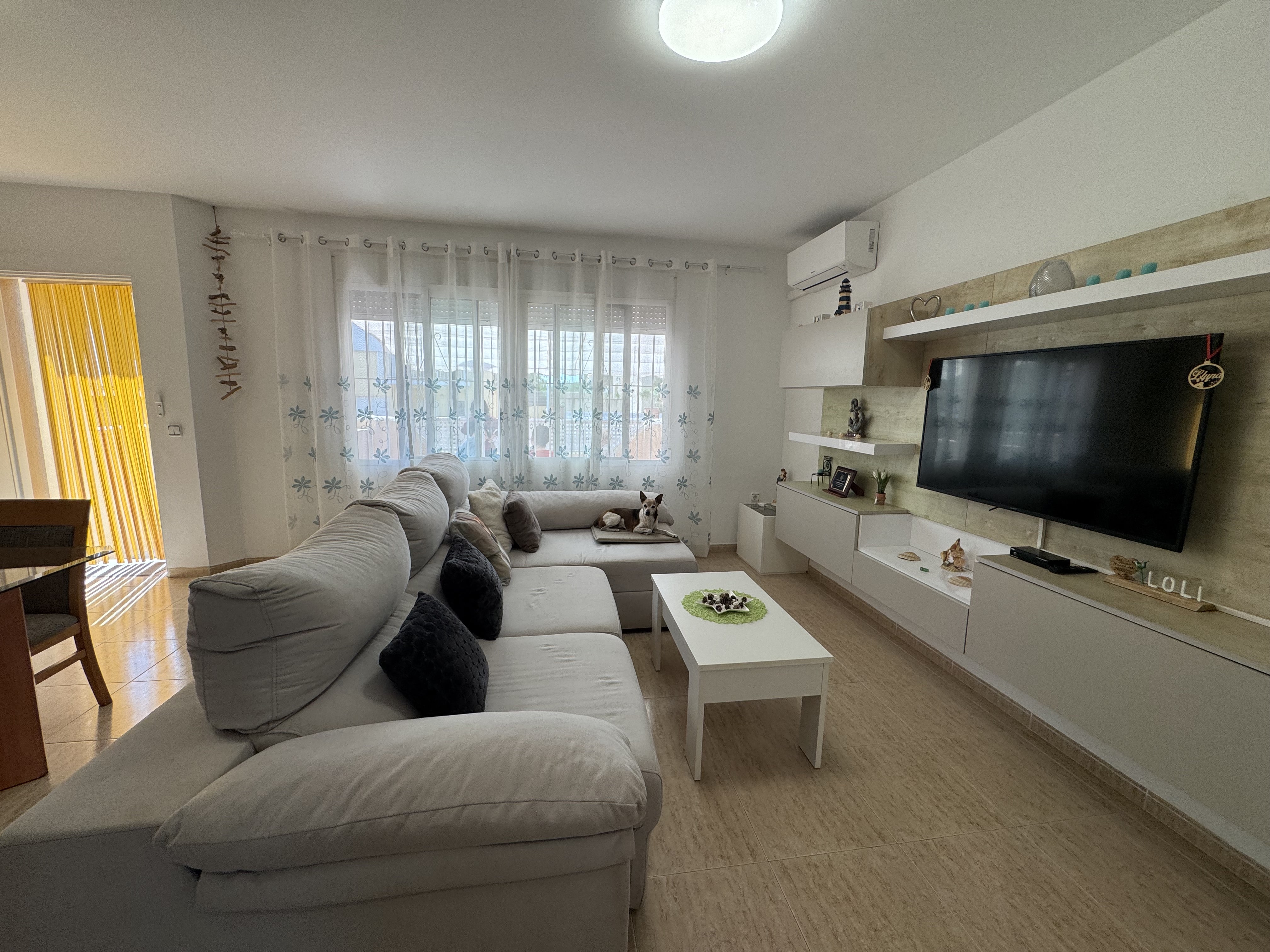 1196- Casa / Chalet adosado en venta en Calle Castelló , Calig