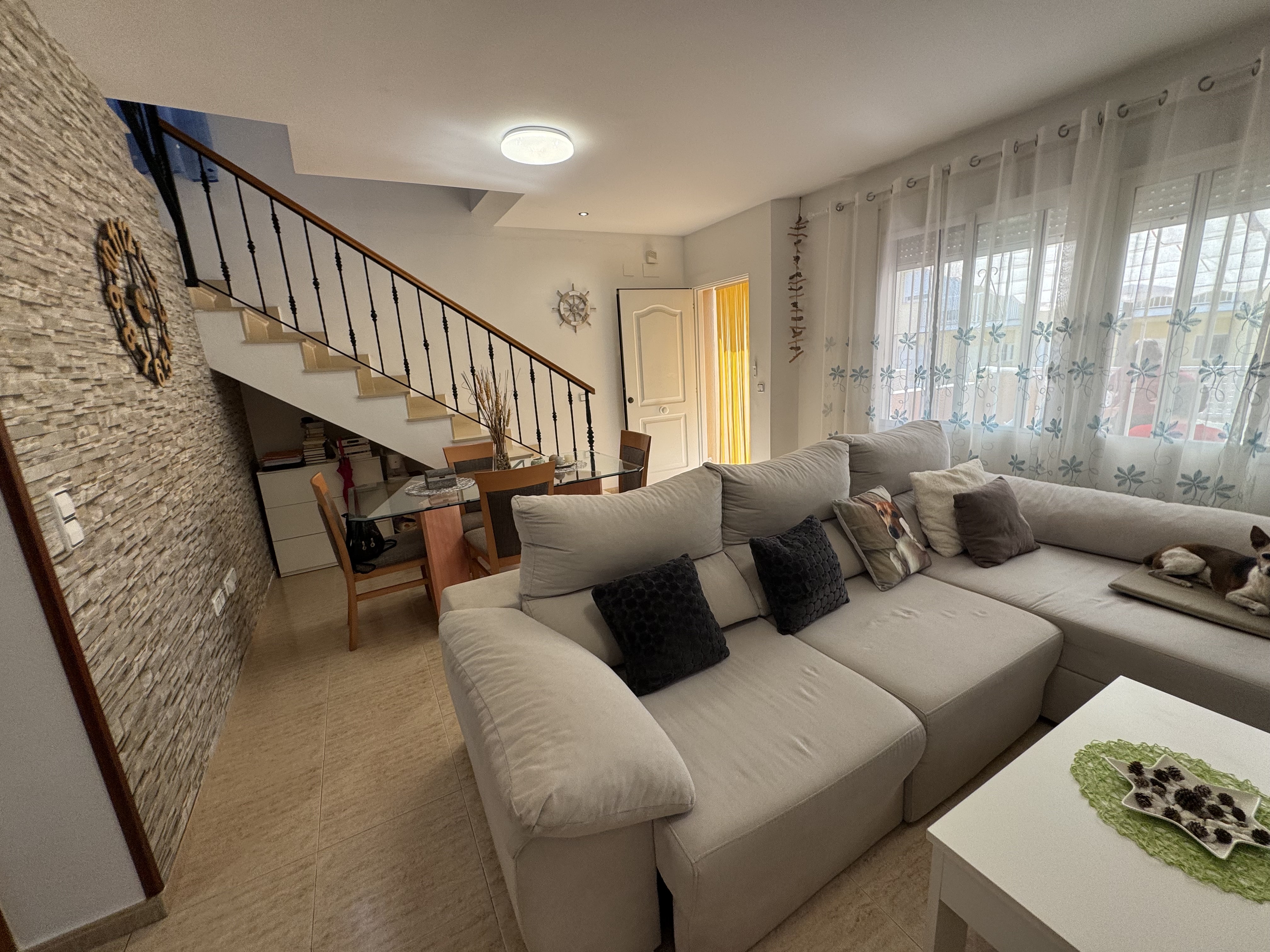1196- Casa / Chalet adosado en venta en Calle Castelló , Calig