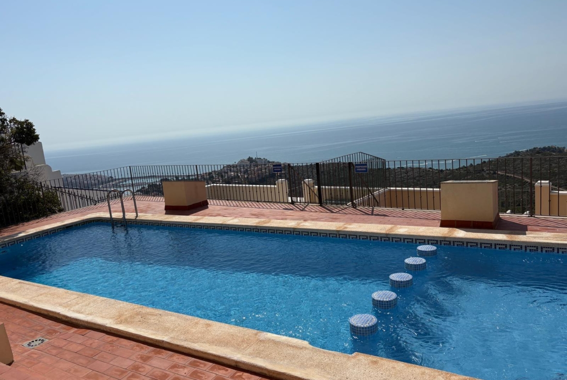 1197- Piso en venta en Las Atalayas – Urmi – Cerro Mar