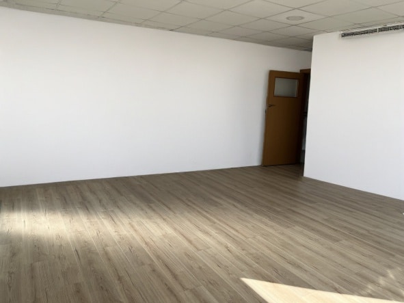 1193L- Local Premium con Jardín Privado junto al Mar