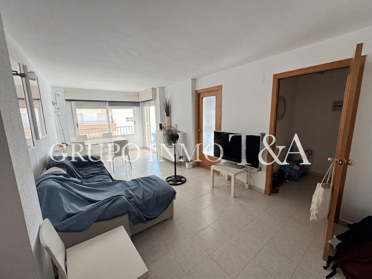 1203- Piso en venta en Hort