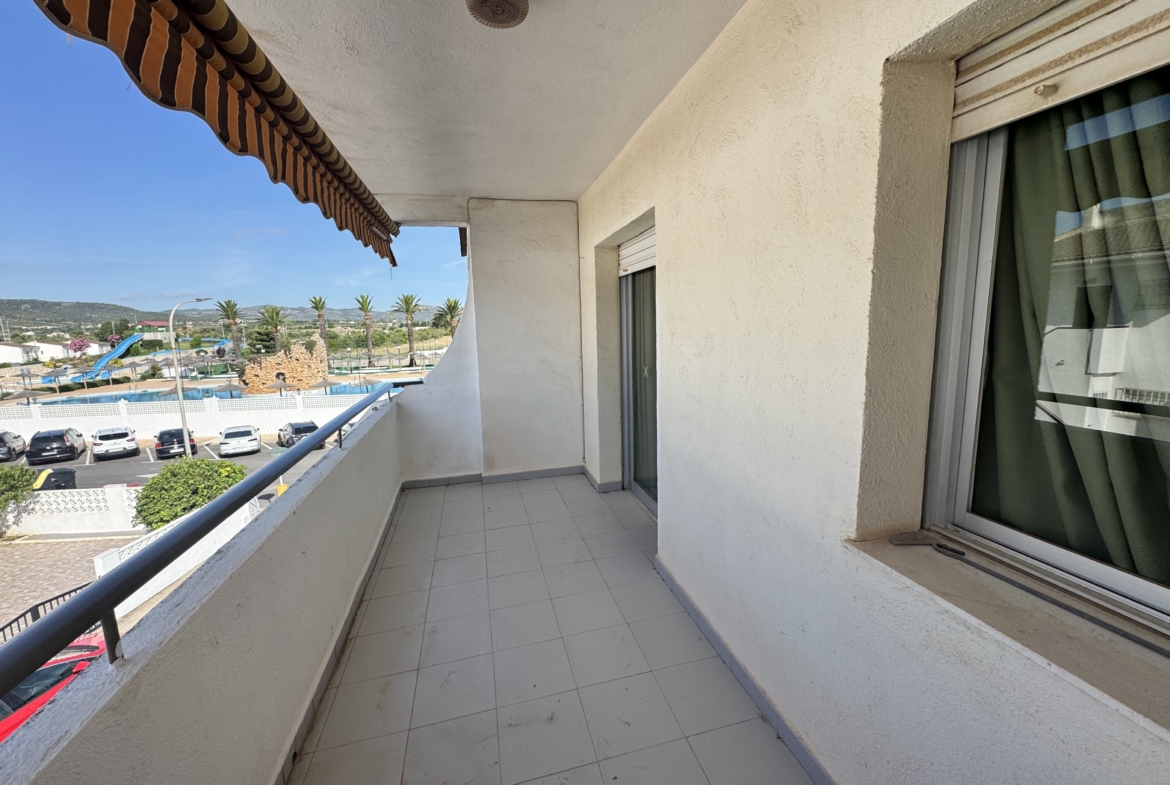 1200- Piso en venta en Calle de Teruel