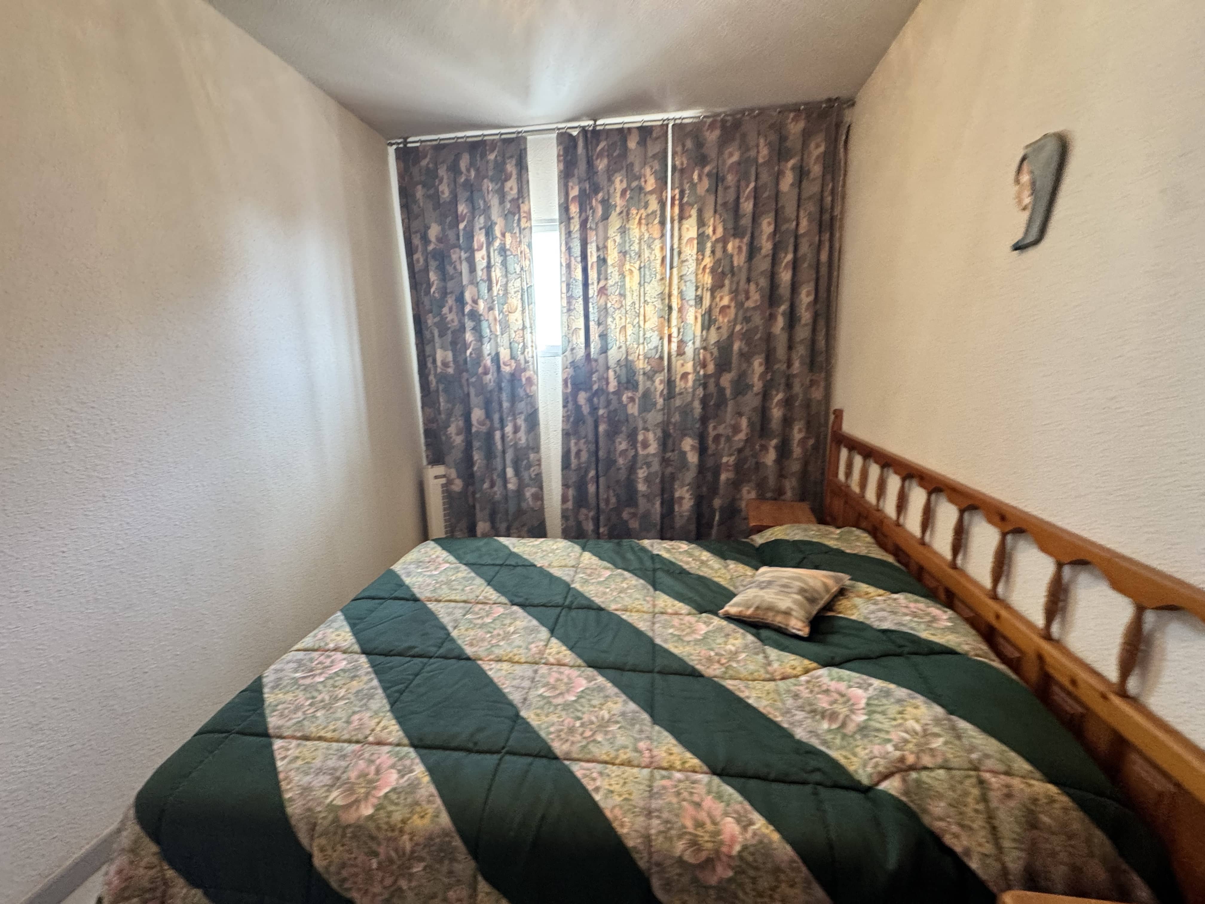 1200- Piso en venta en Calle de Teruel