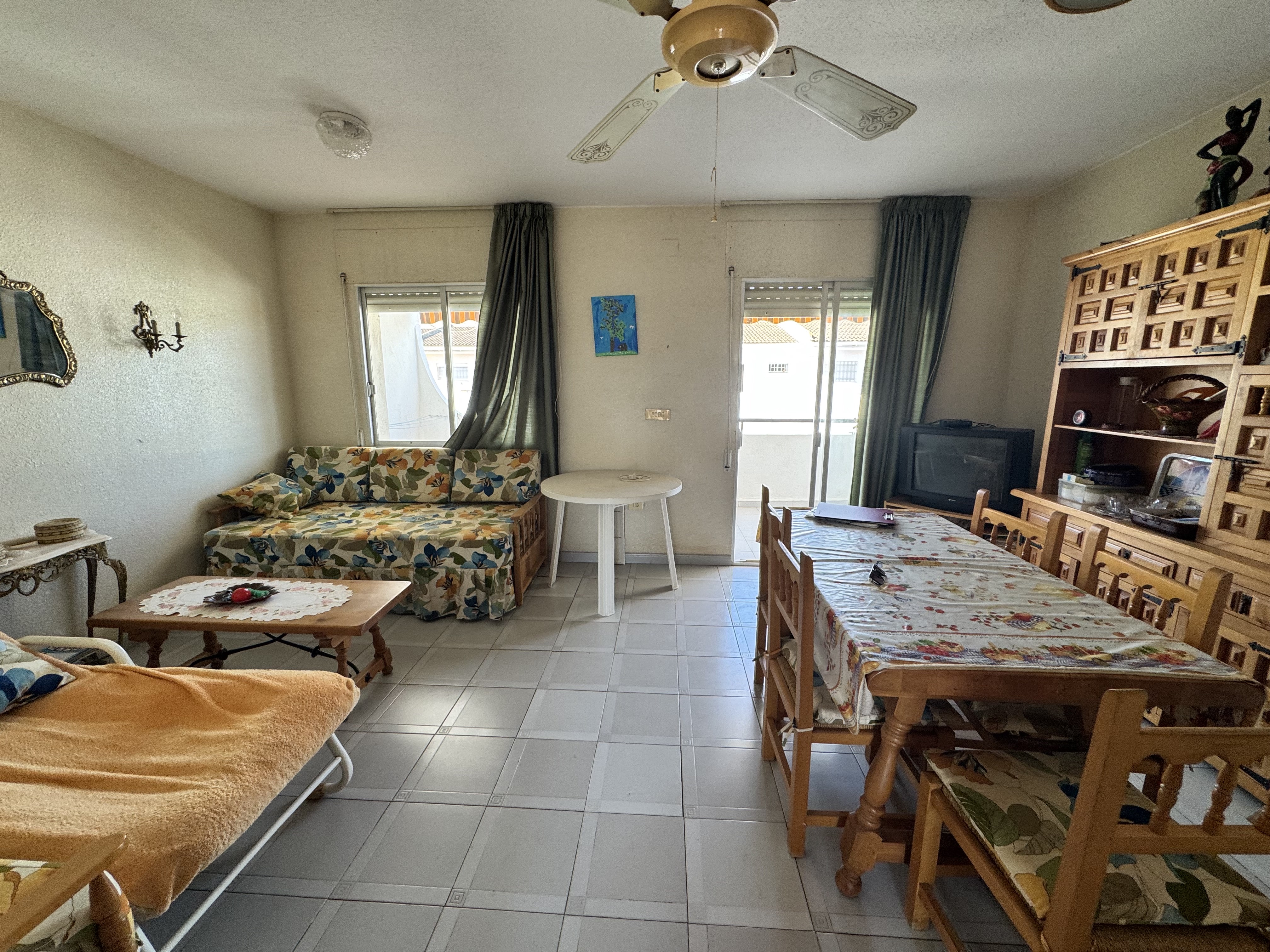 1200- Piso en venta en Calle de Teruel