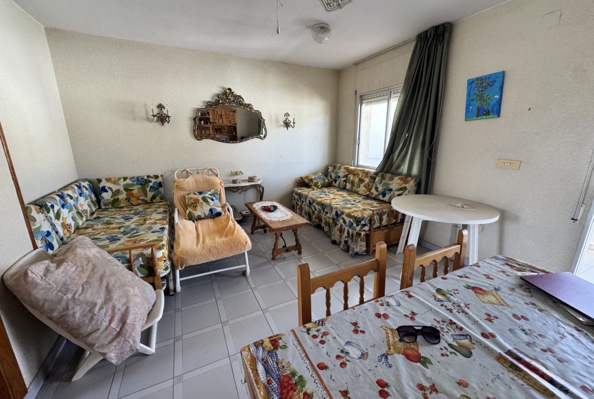 1200- Piso en venta en Calle de Teruel