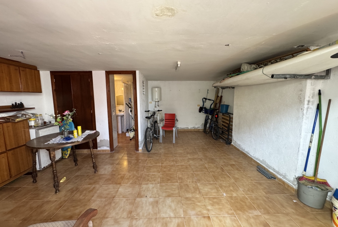1200- Piso en venta en Calle de Teruel