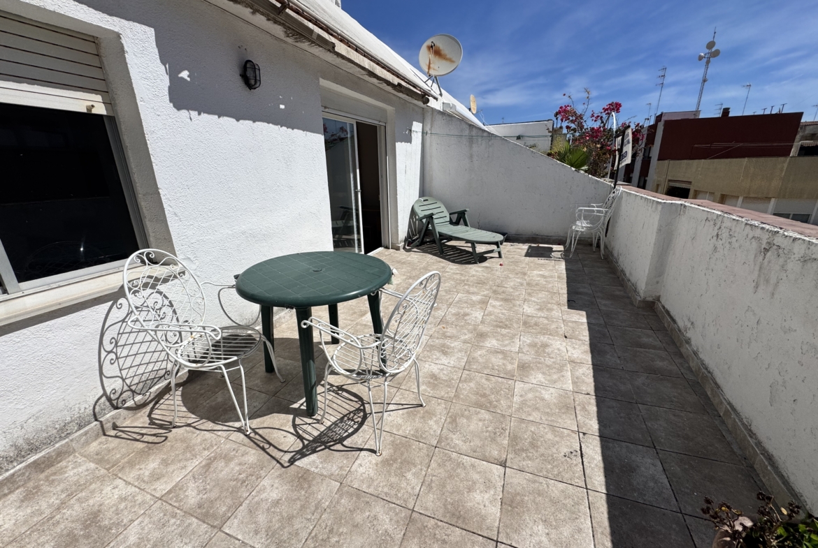 1201- Ático en venta en Calle del Grau