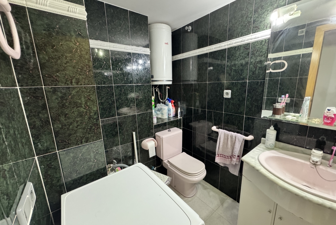 1203- Piso en venta en Hort