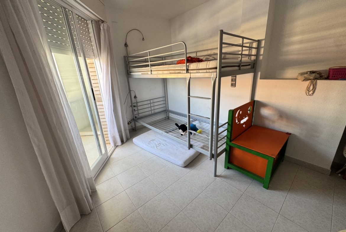 1203- Piso en venta en Hort