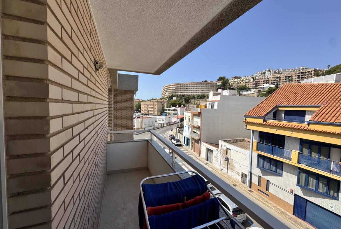 1203- Piso en venta en Hort