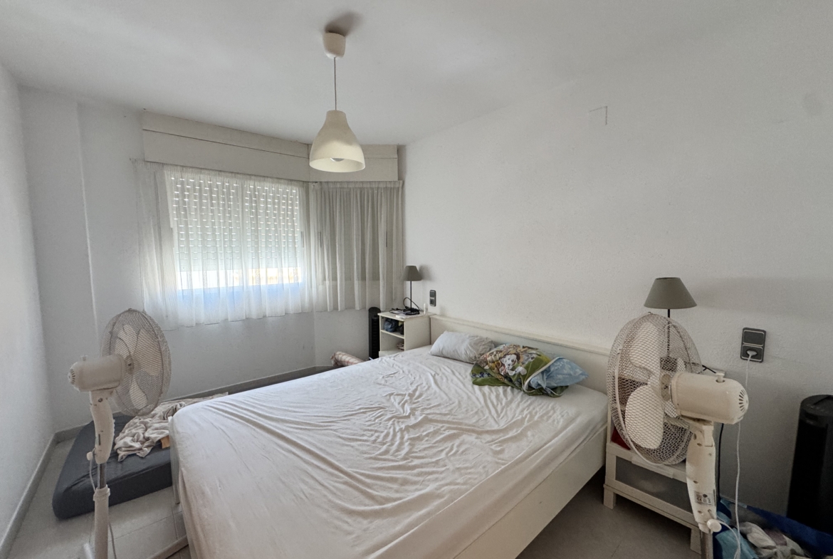 1203- Piso en venta en Hort