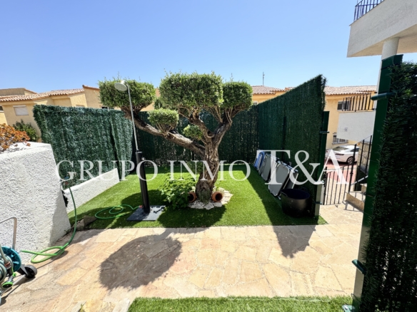 1202- Casa o chalet independiente en venta en Carretera de ľ Estación