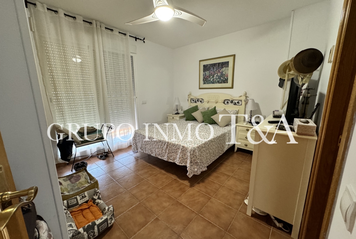 1202- Casa o chalet independiente en venta en Carretera de ľ Estación