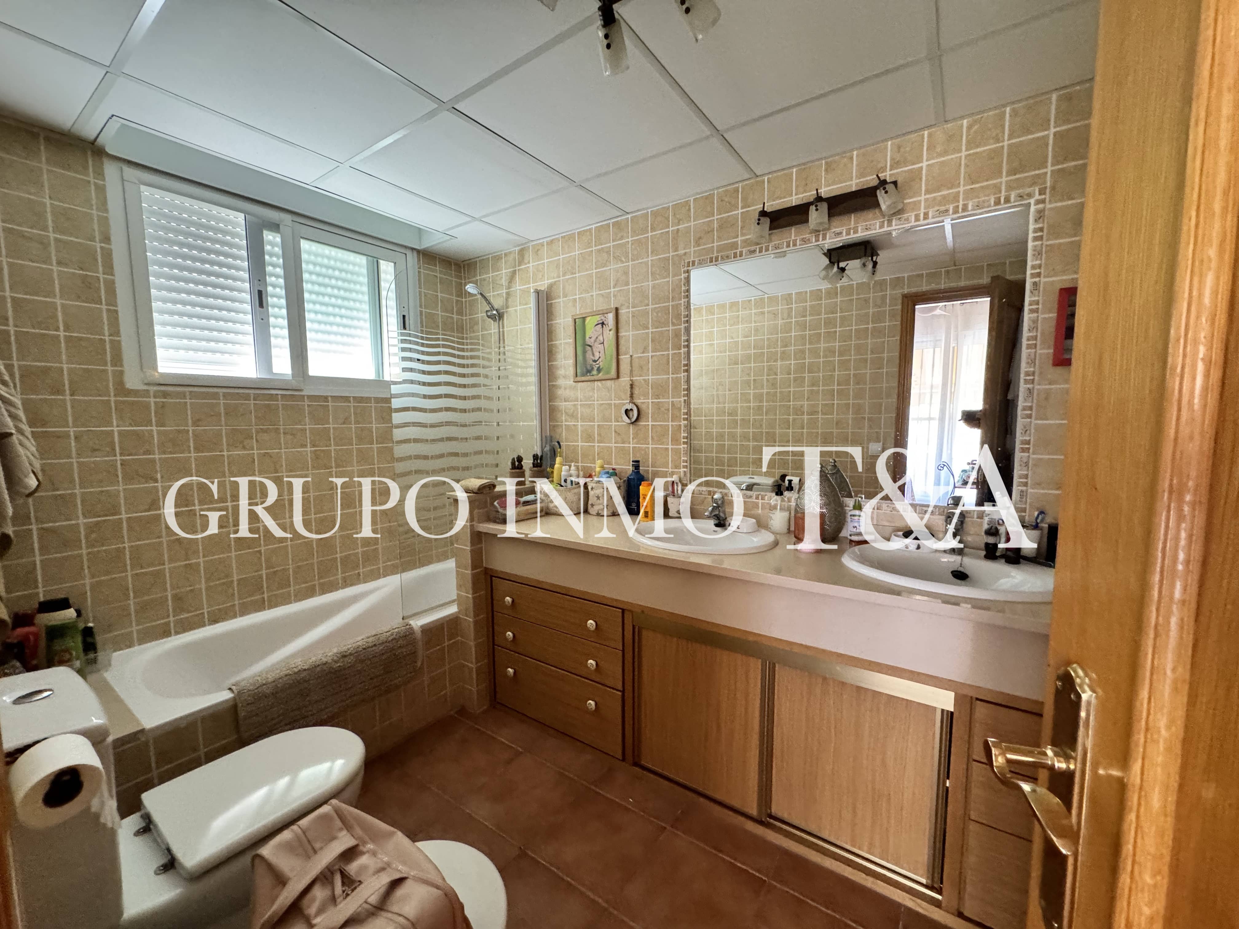 1202- Casa o chalet independiente en venta en Carretera de ľ Estación