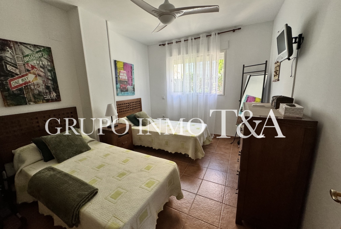 1202- Casa o chalet independiente en venta en Carretera de ľ Estación
