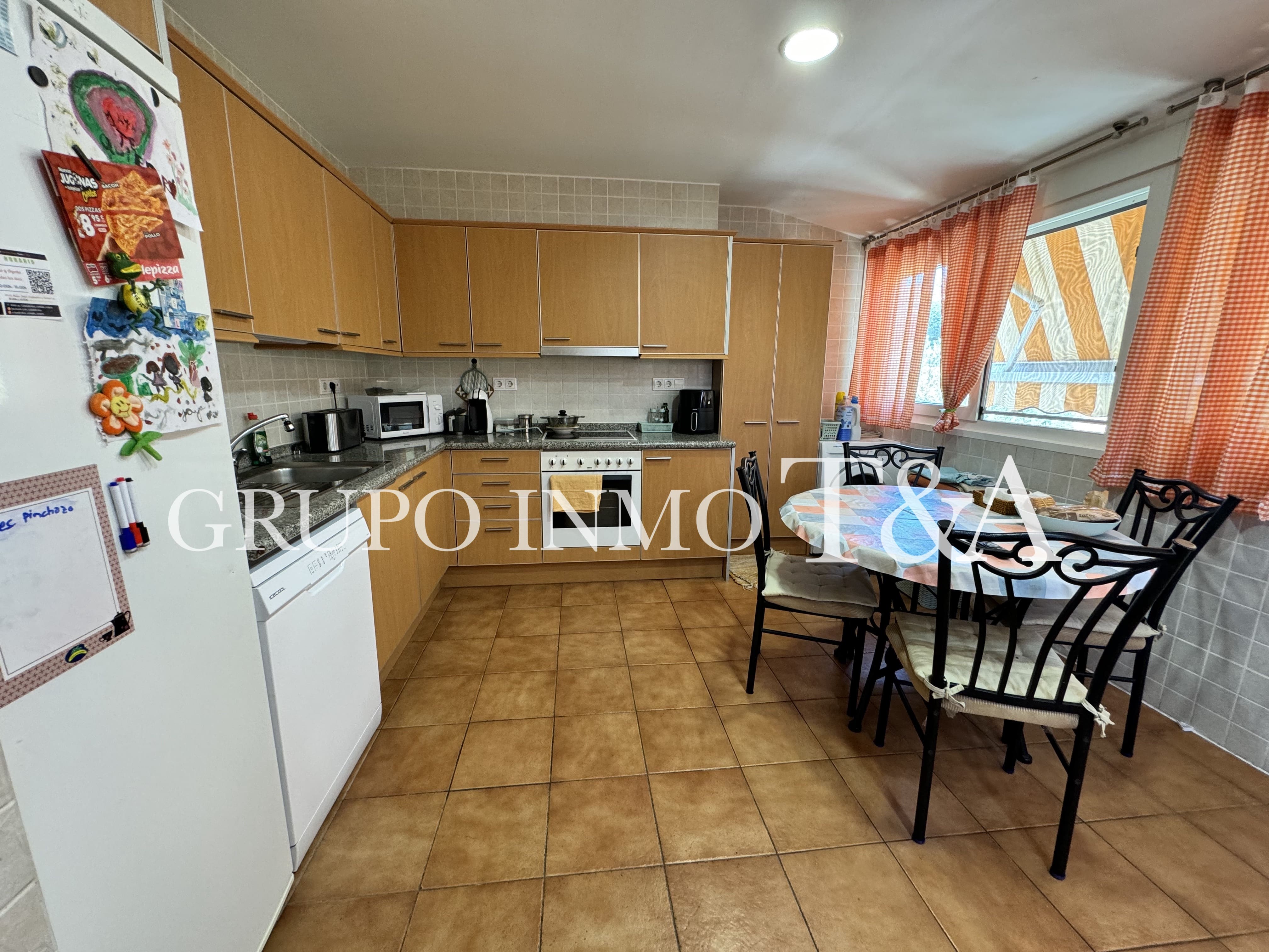 1202- Casa o chalet independiente en venta en Carretera de ľ Estación