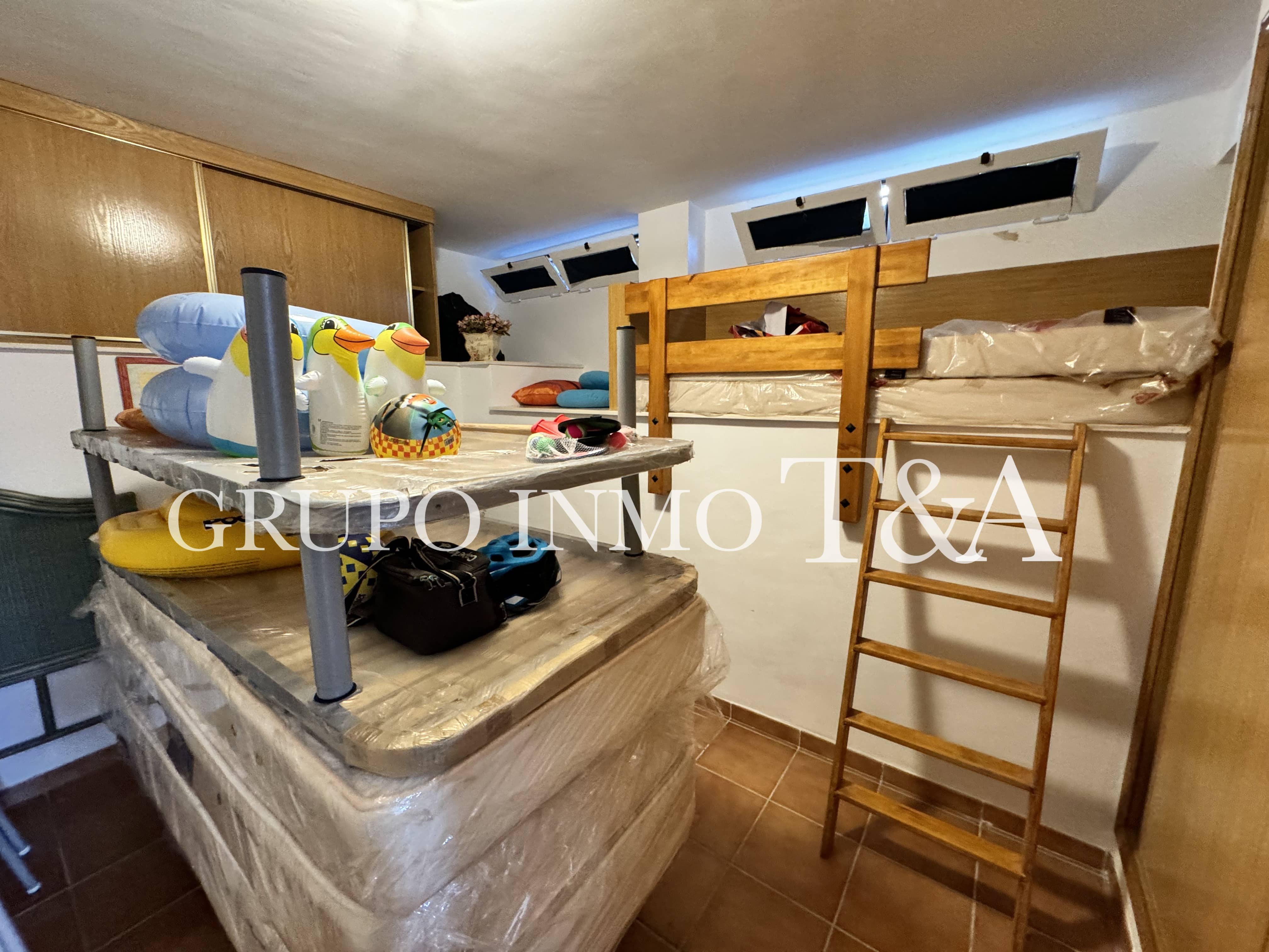 1202- Casa o chalet independiente en venta en Carretera de ľ Estación