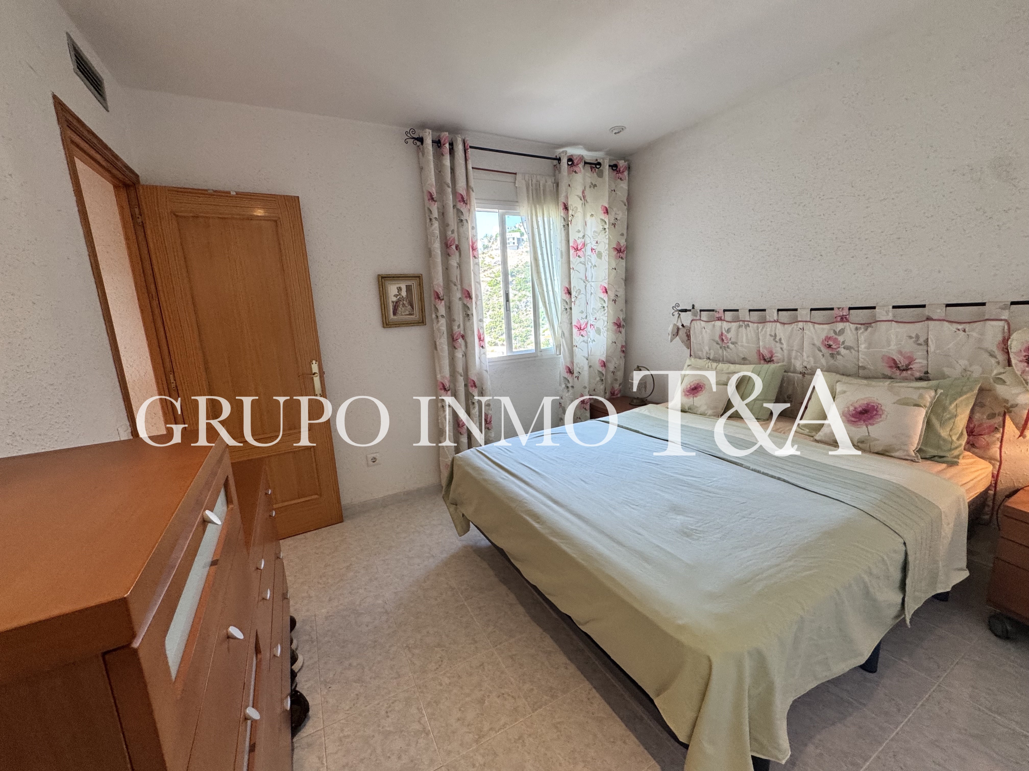 1202- Piso en venta en Avenida Grecia