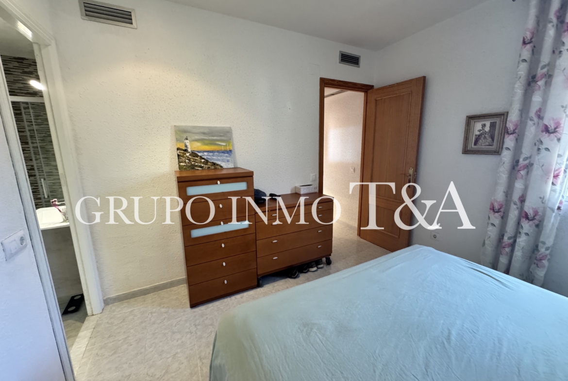 1202- Piso en venta en Avenida Grecia