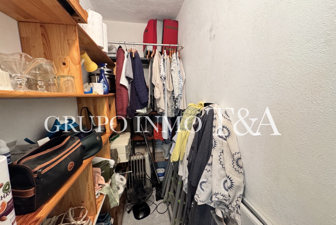 1202- Piso en venta en Avenida Grecia