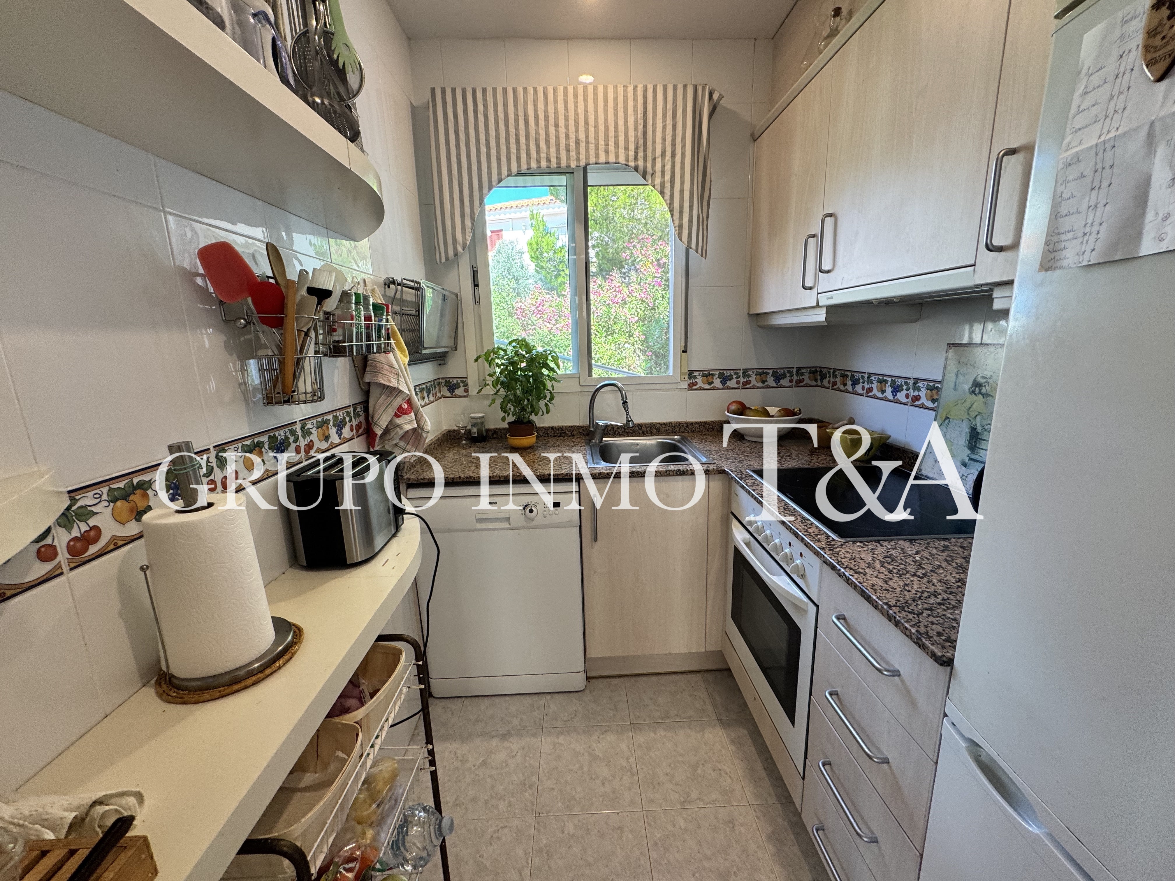 1202- Piso en venta en Avenida Grecia