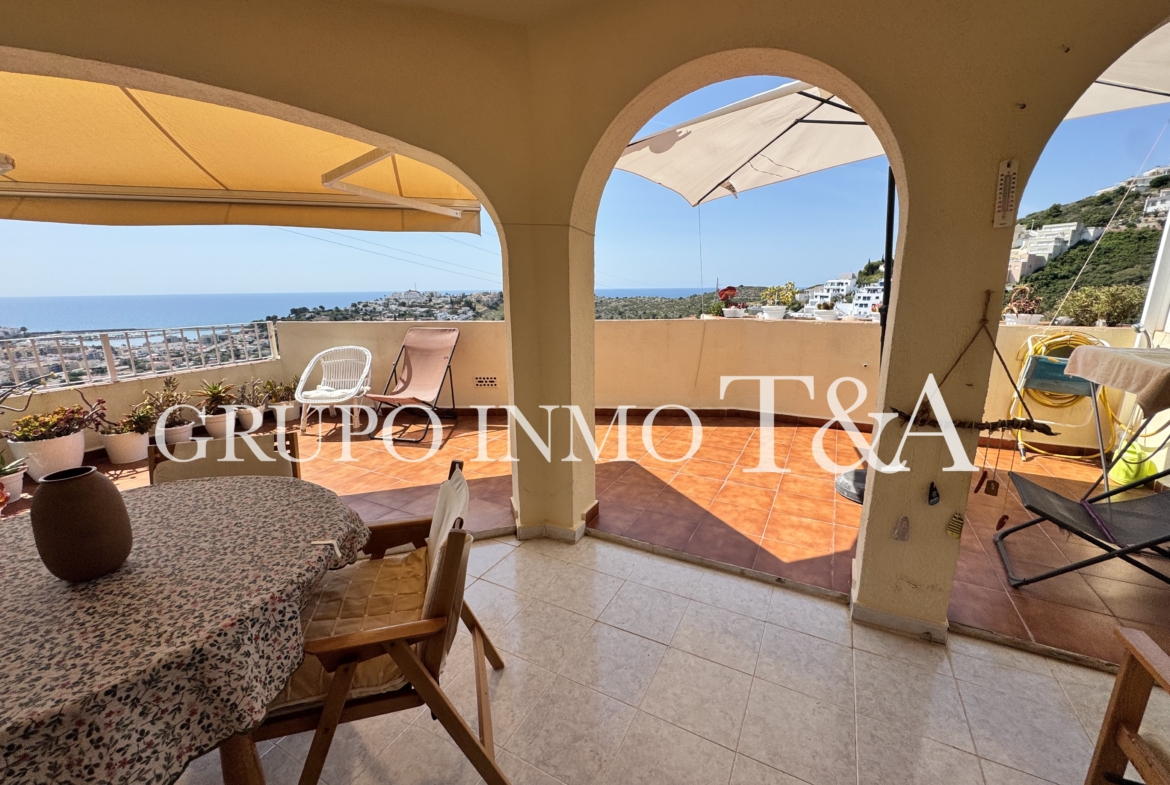 1202- Piso en venta en Avenida Grecia