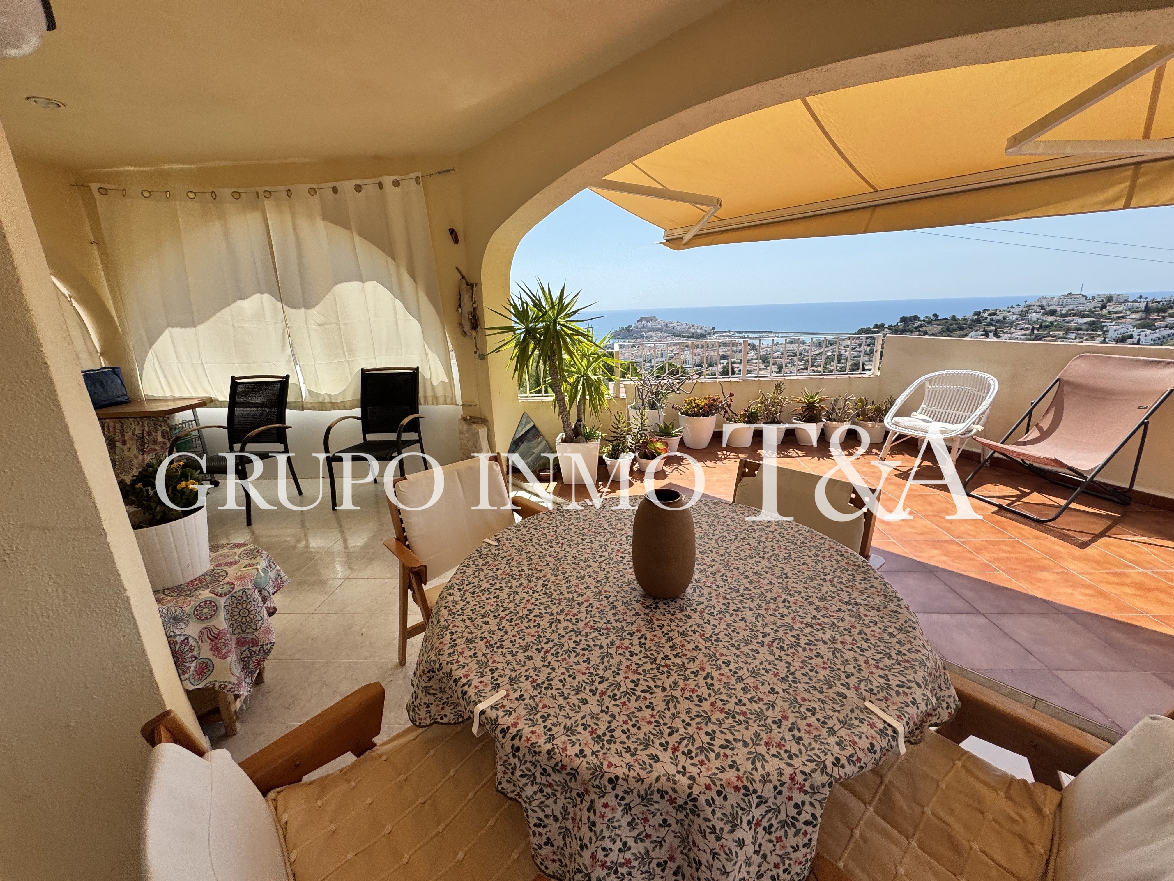 1202- Piso en venta en Avenida Grecia