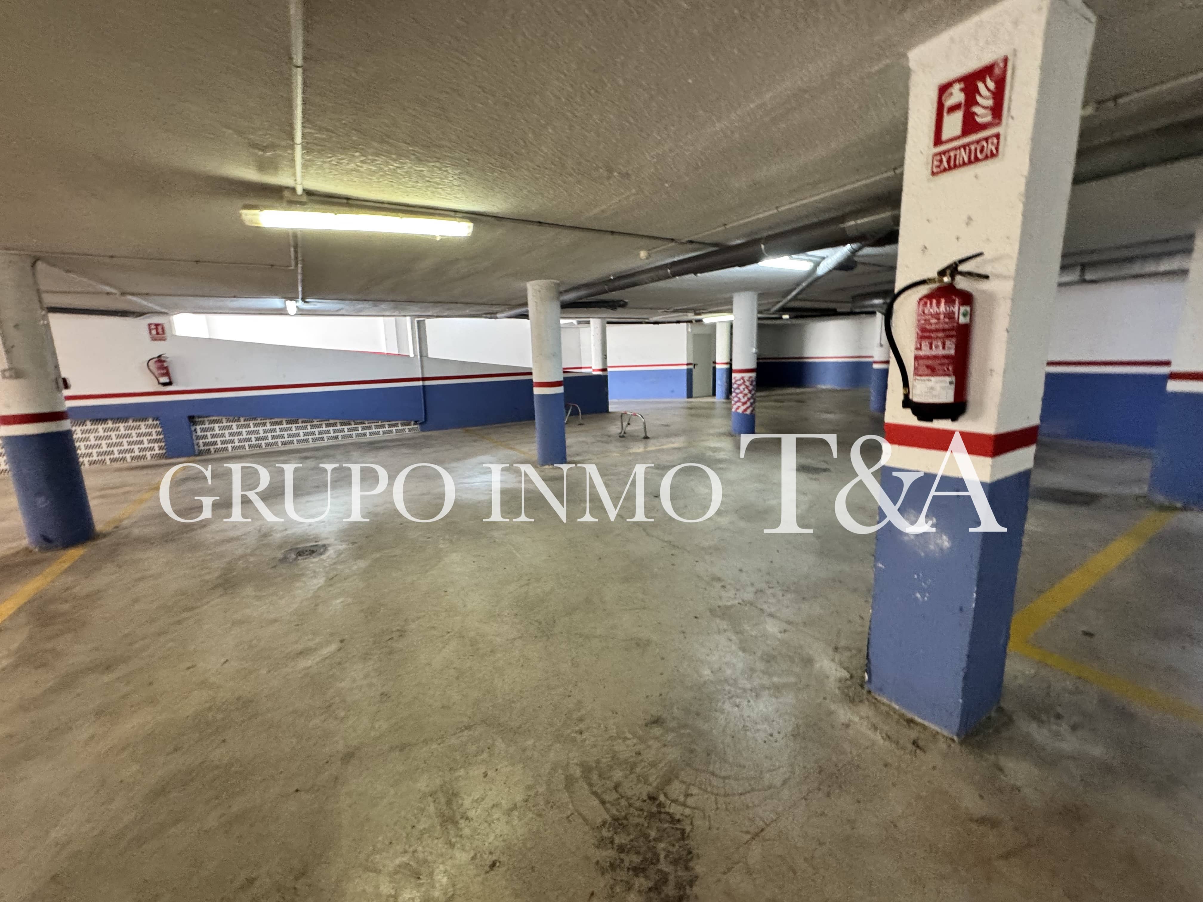 1205- Ático en venta en Calle de Gregal