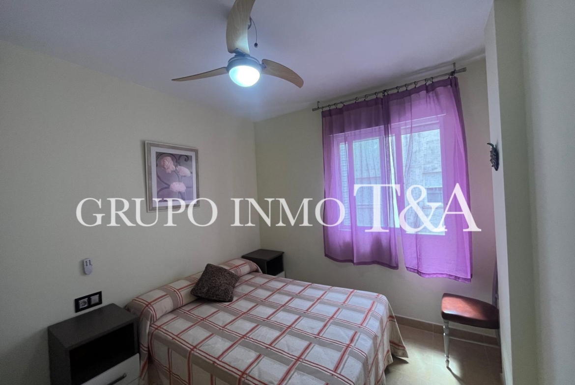 1205- Ático en venta en Calle de Gregal