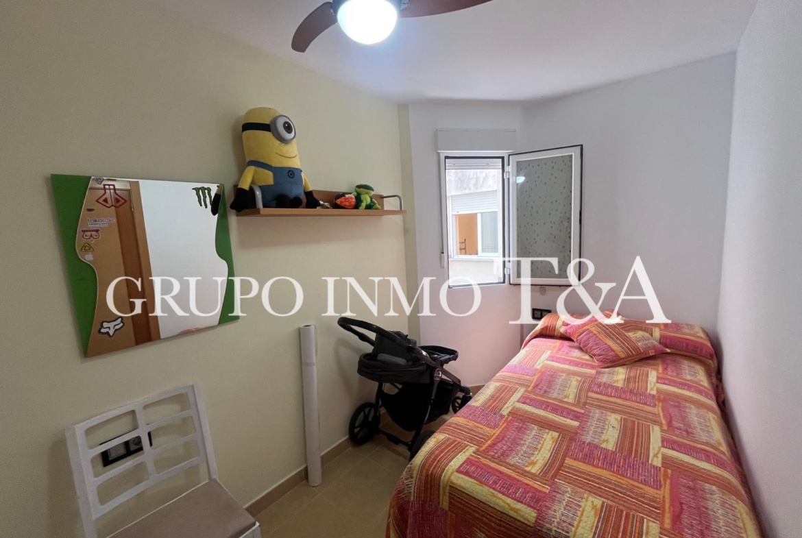 1205- Ático en venta en Calle de Gregal