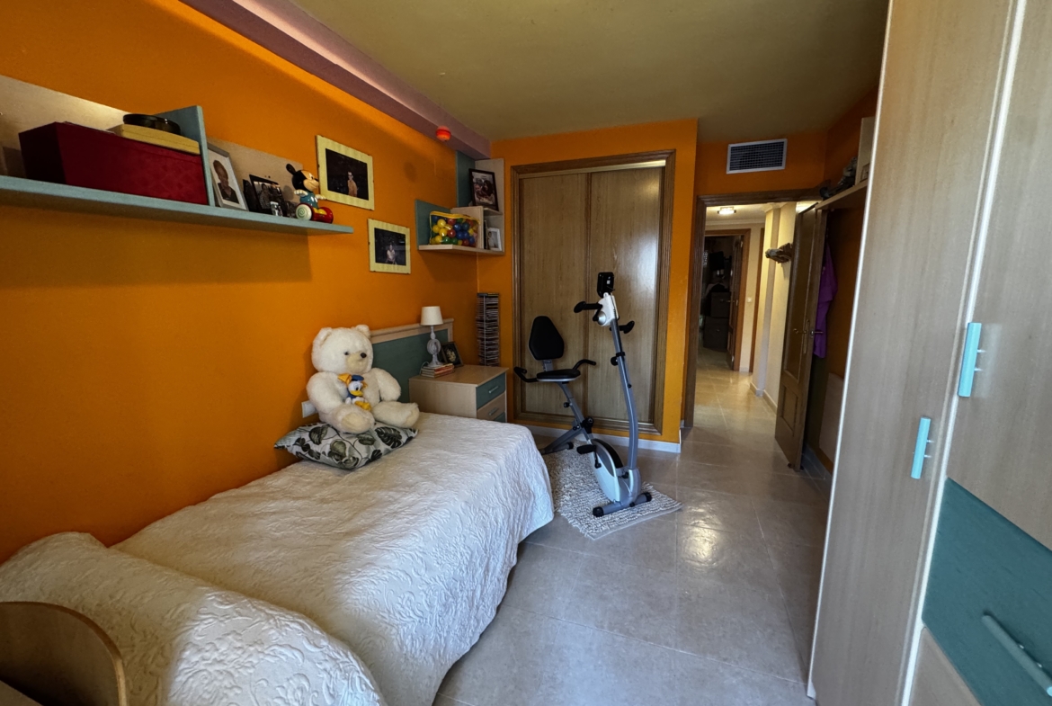1208- Piso en venta en Avenida de les Corts Valencianes