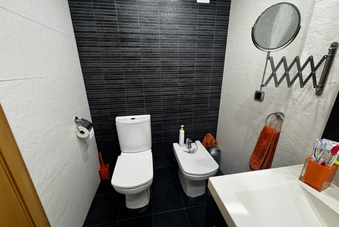 1209-Piso en venta en Avenida del Papa Luna
