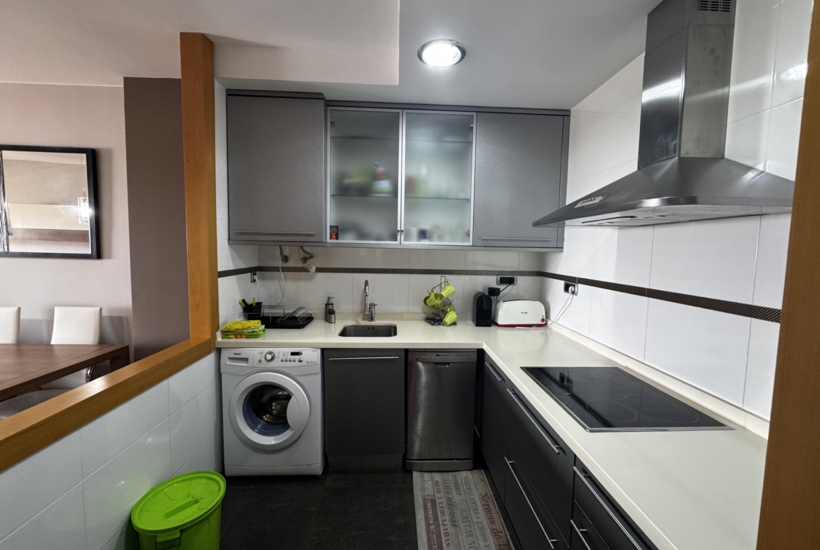 1209-Piso en venta en Avenida del Papa Luna