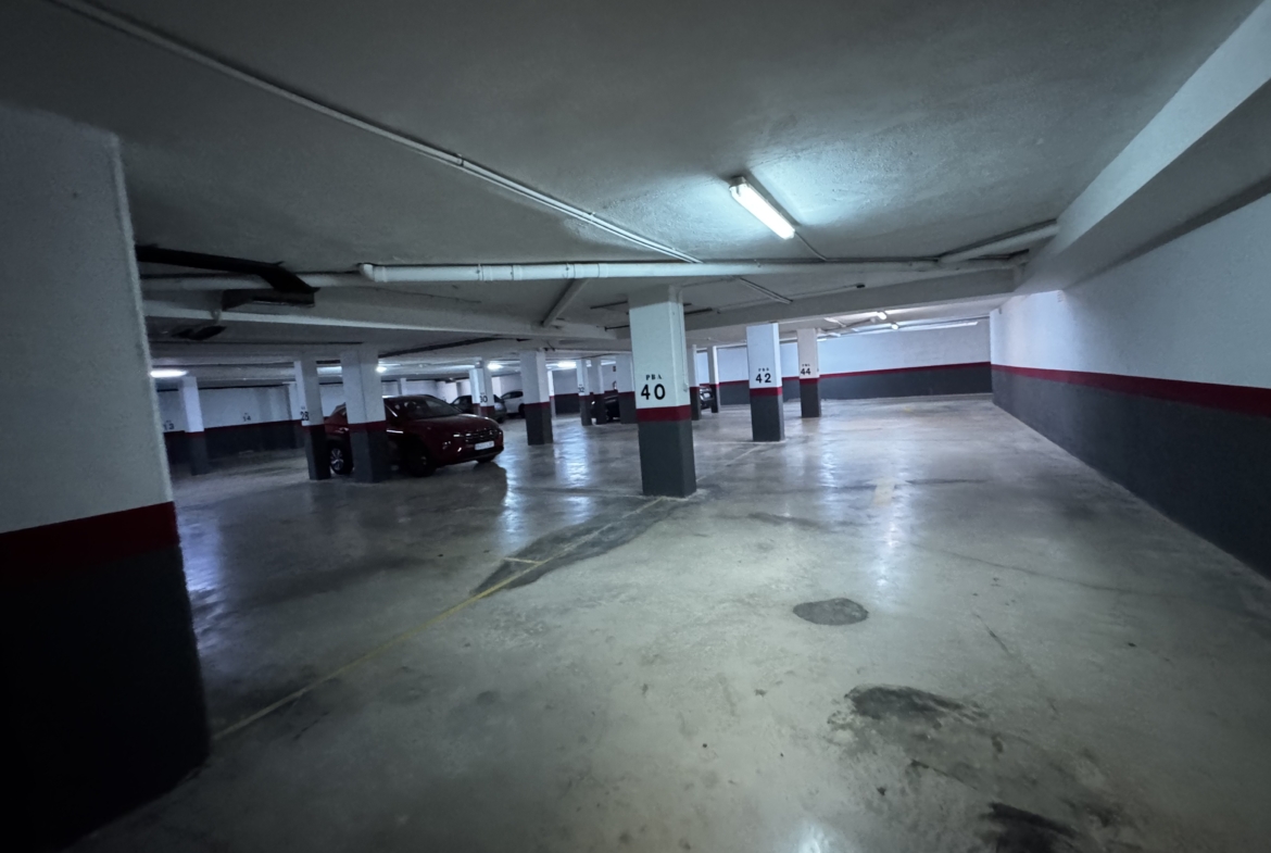 1209-Piso en venta en Avenida del Papa Luna