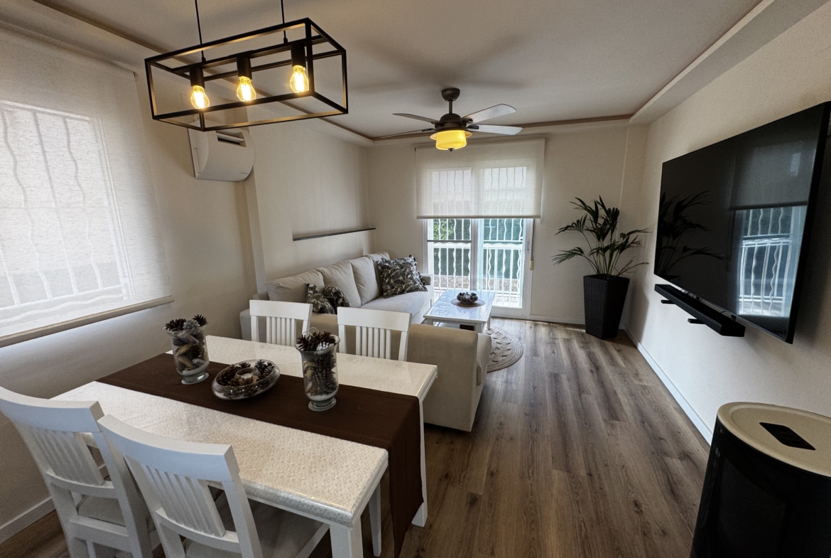 1211- Casa o chalet independiente en venta en Cervera