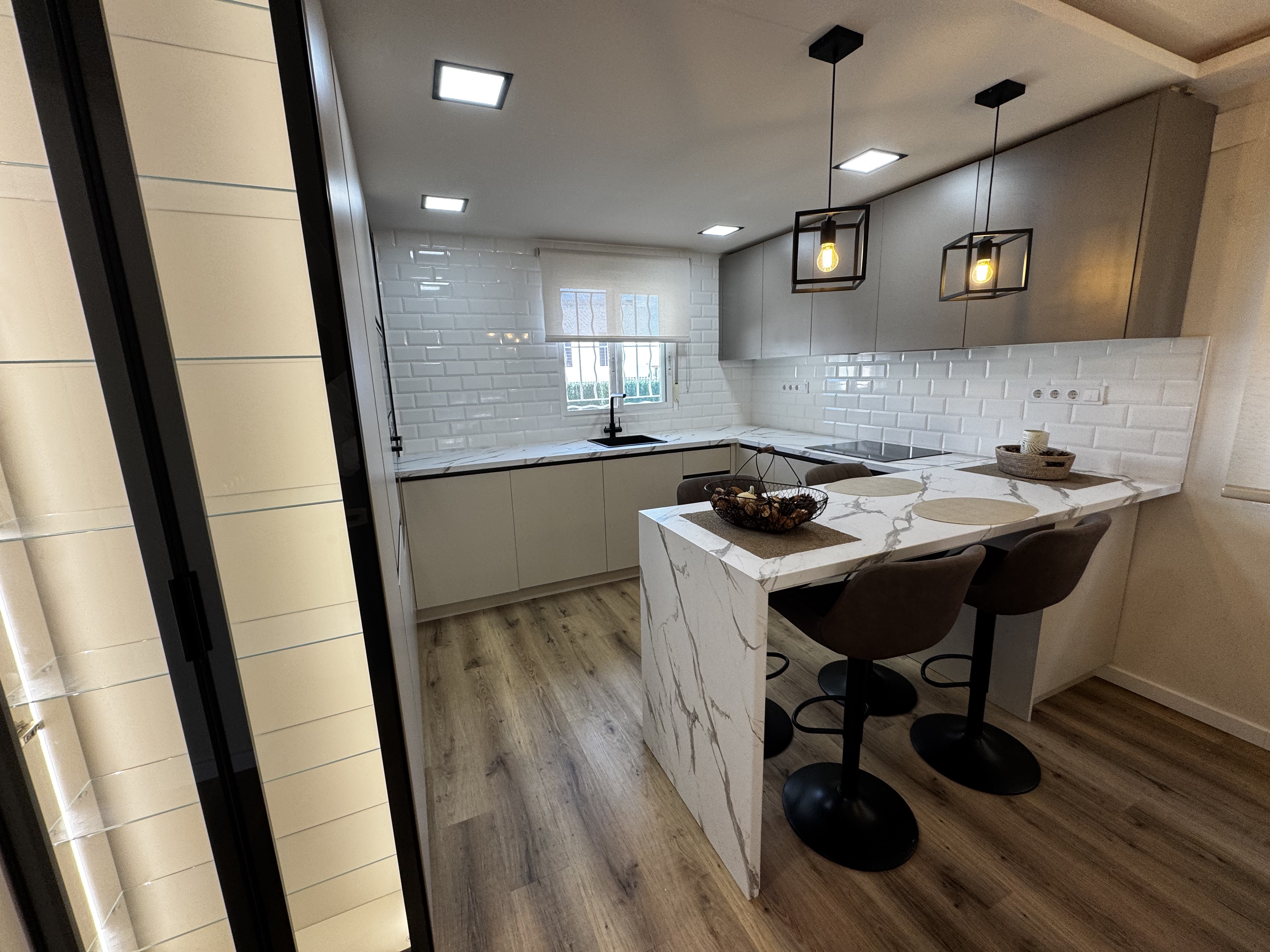1211- Casa o chalet independiente en venta en Cervera