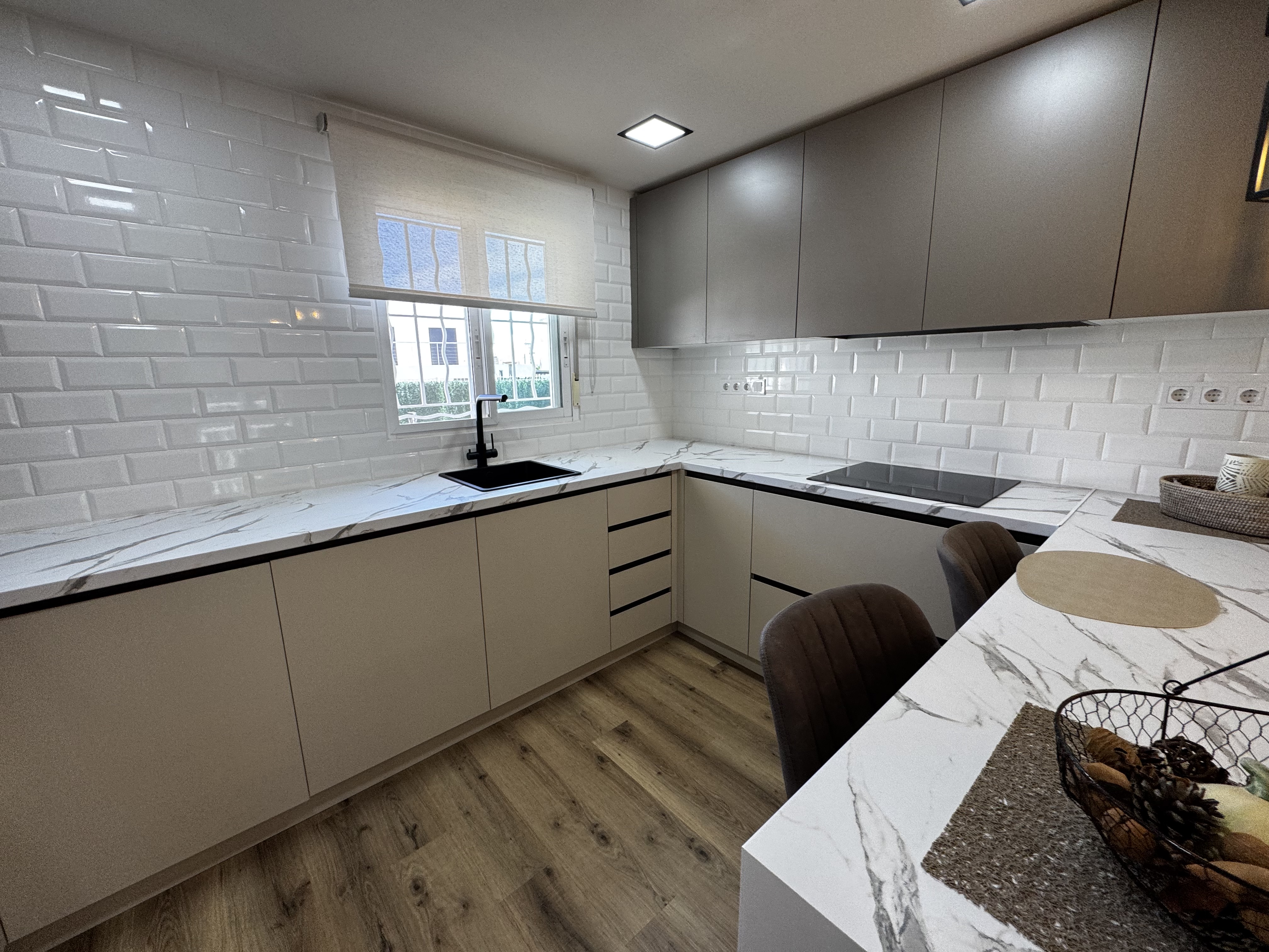 1211- Casa o chalet independiente en venta en Cervera