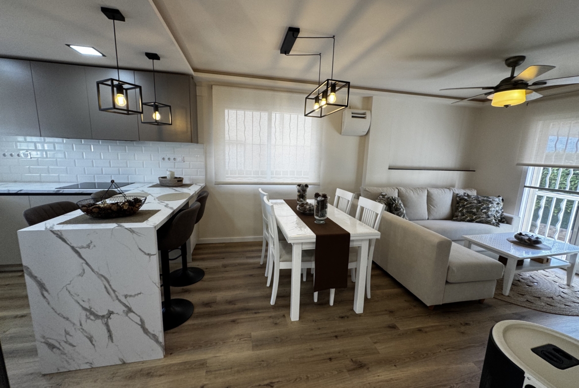 1211- Casa o chalet independiente en venta en Cervera