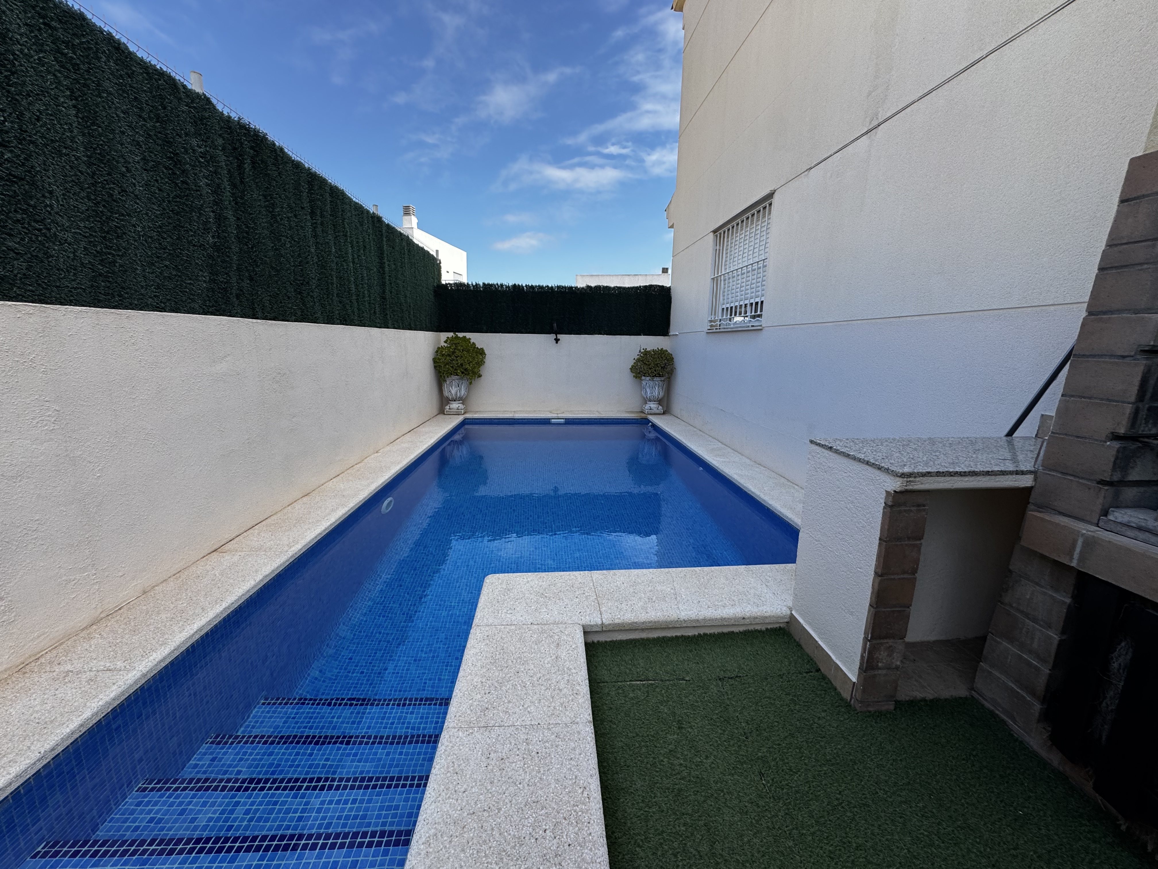 1211- Casa o chalet independiente en venta en Cervera