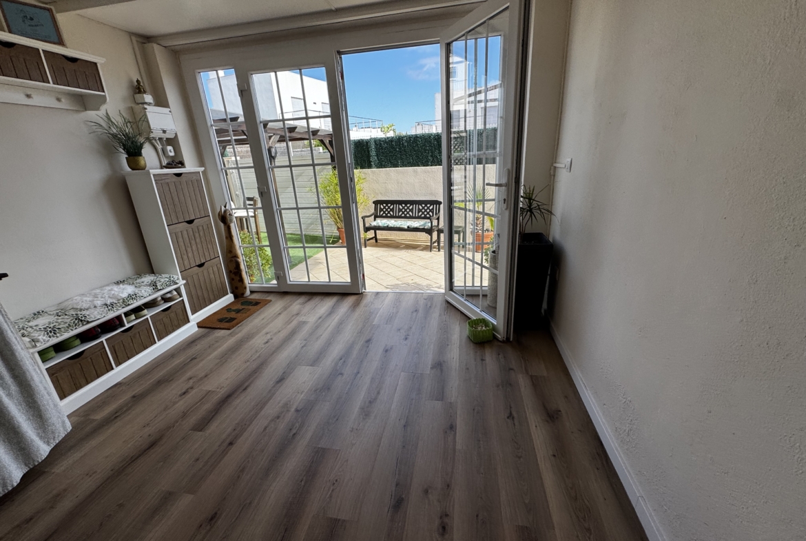 1211- Casa o chalet independiente en venta en Cervera