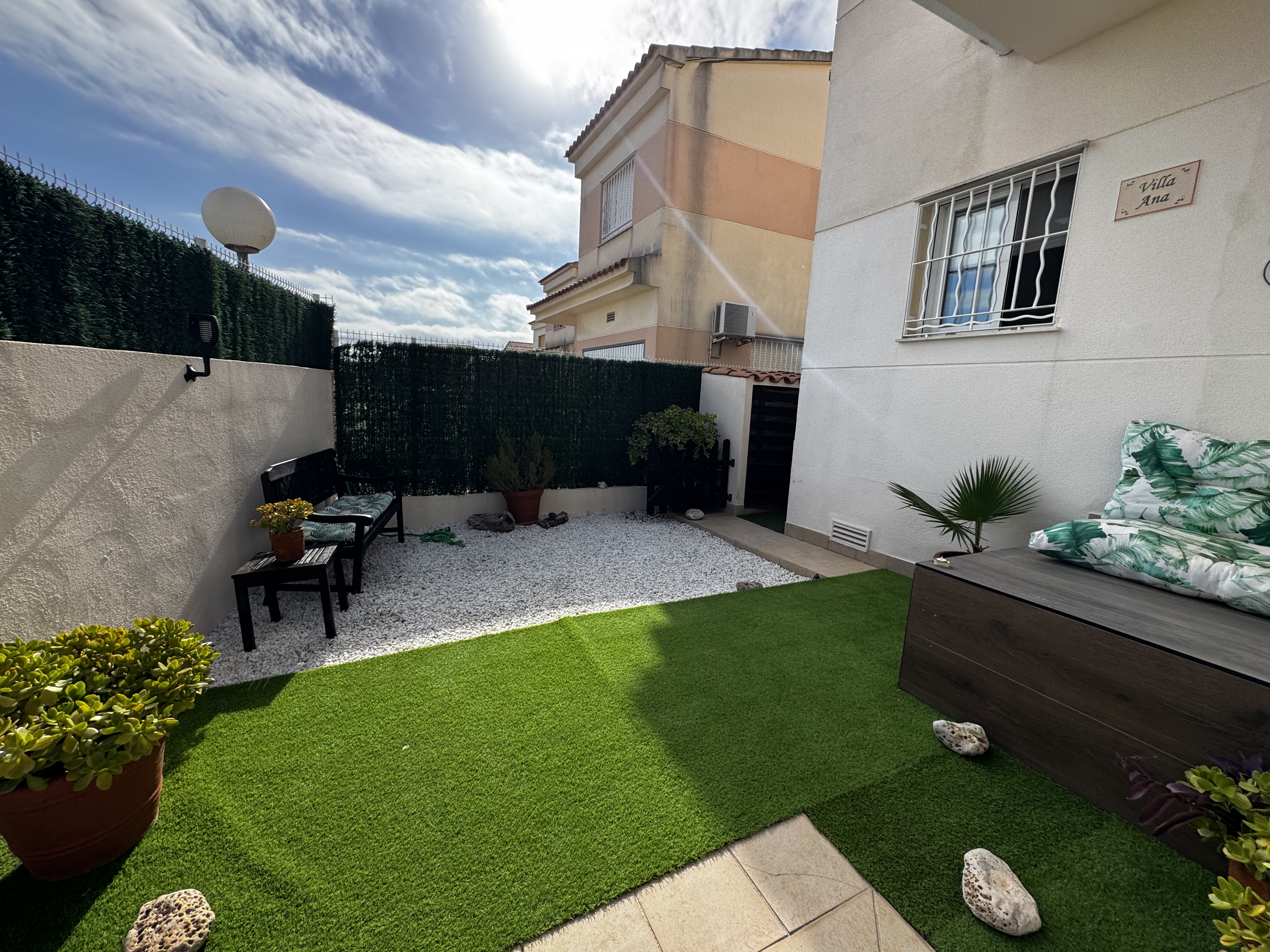 1211- Casa o chalet independiente en venta en Cervera