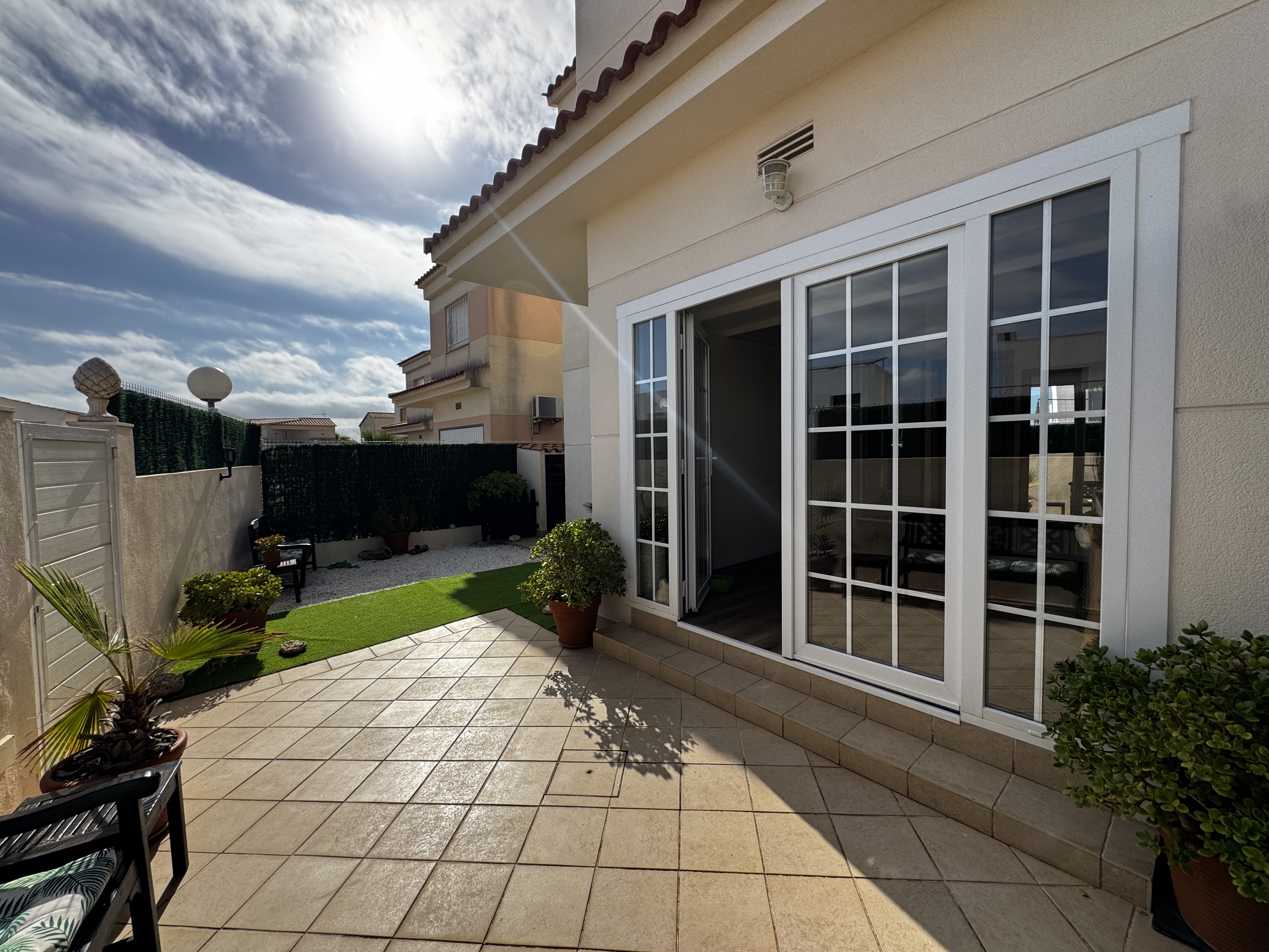 1211- Casa o chalet independiente en venta en Cervera