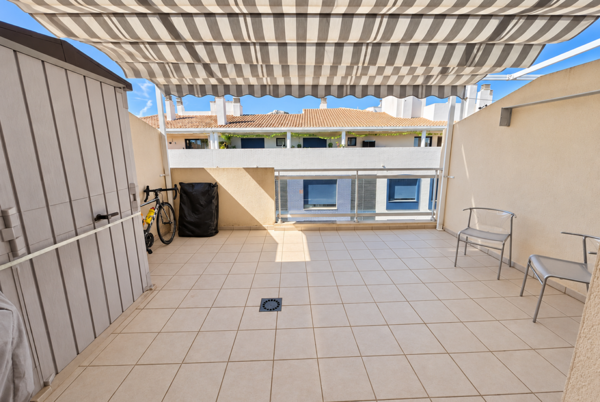 1213- Ático en venta en Calle de Vilanova d’Avinyó