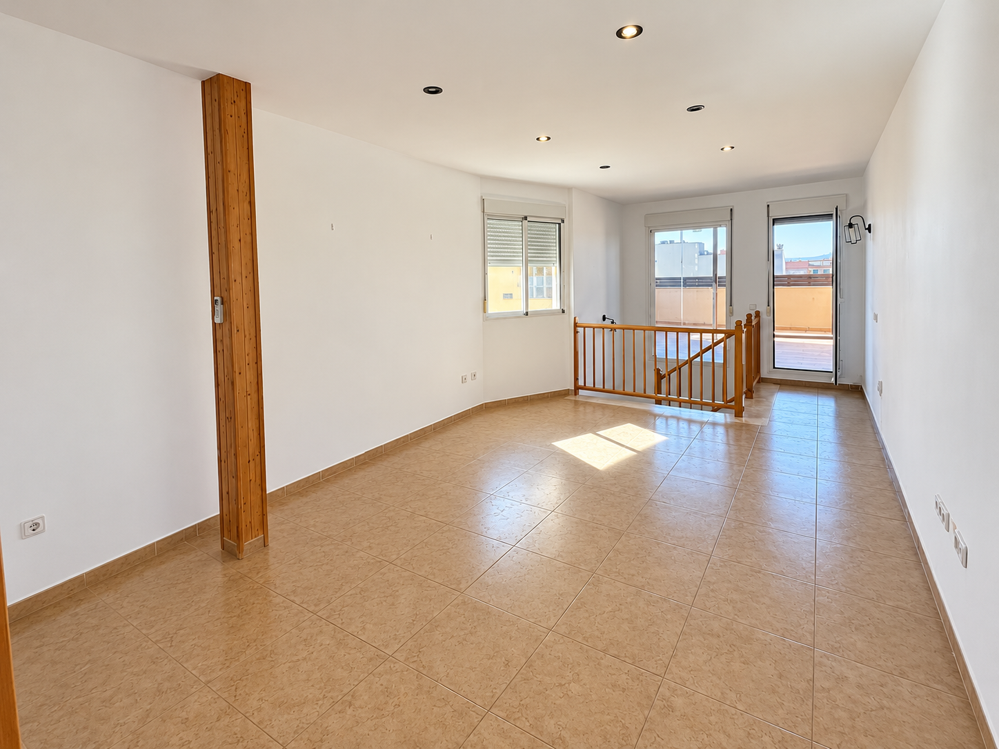 1215- Dúplex en venta en Avenida de Méndez Núñez