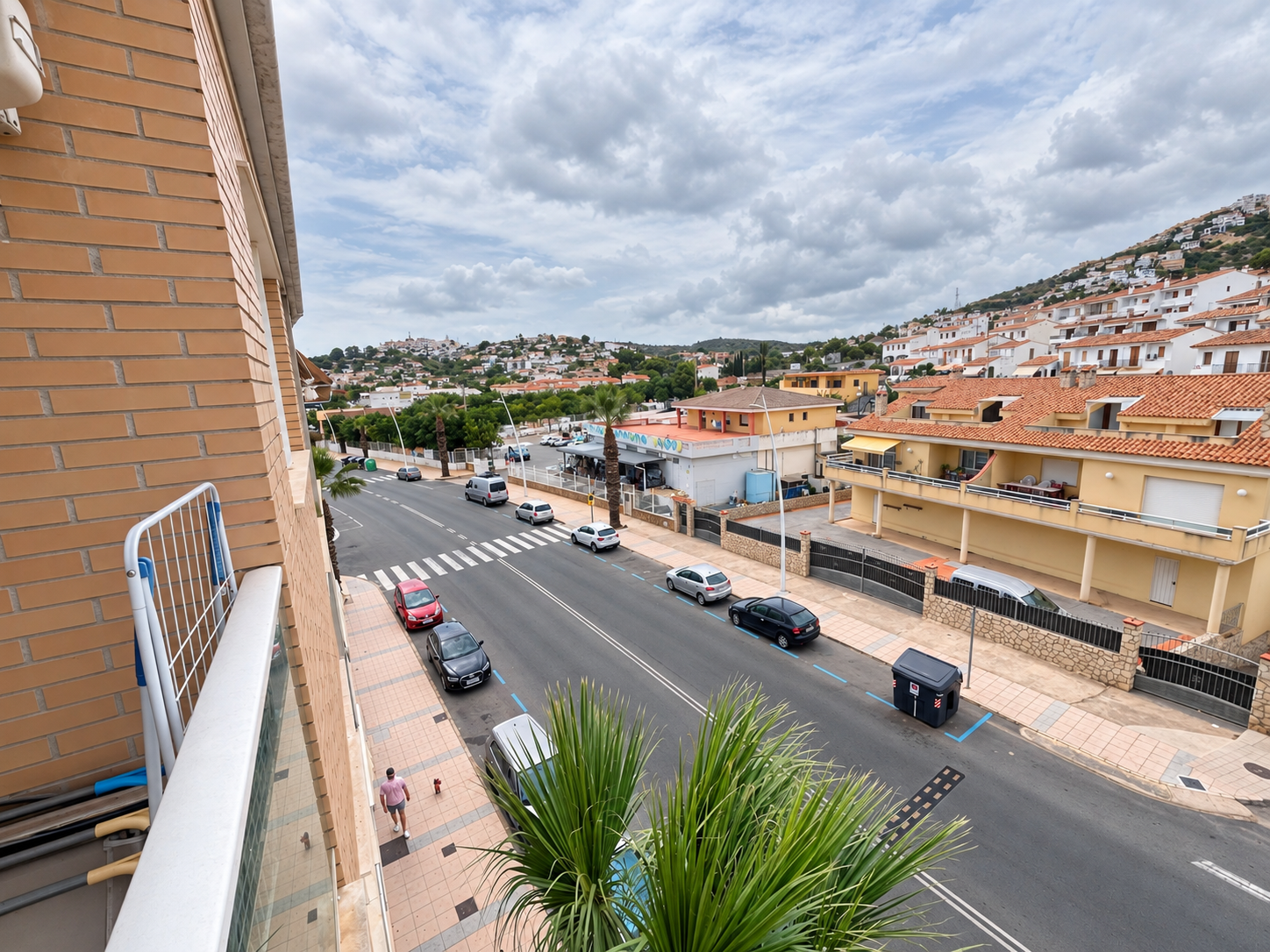 1214- Exclusivo piso de 2 dormitorios con parking y vistas a la montaña en Llandells (Peñíscola)