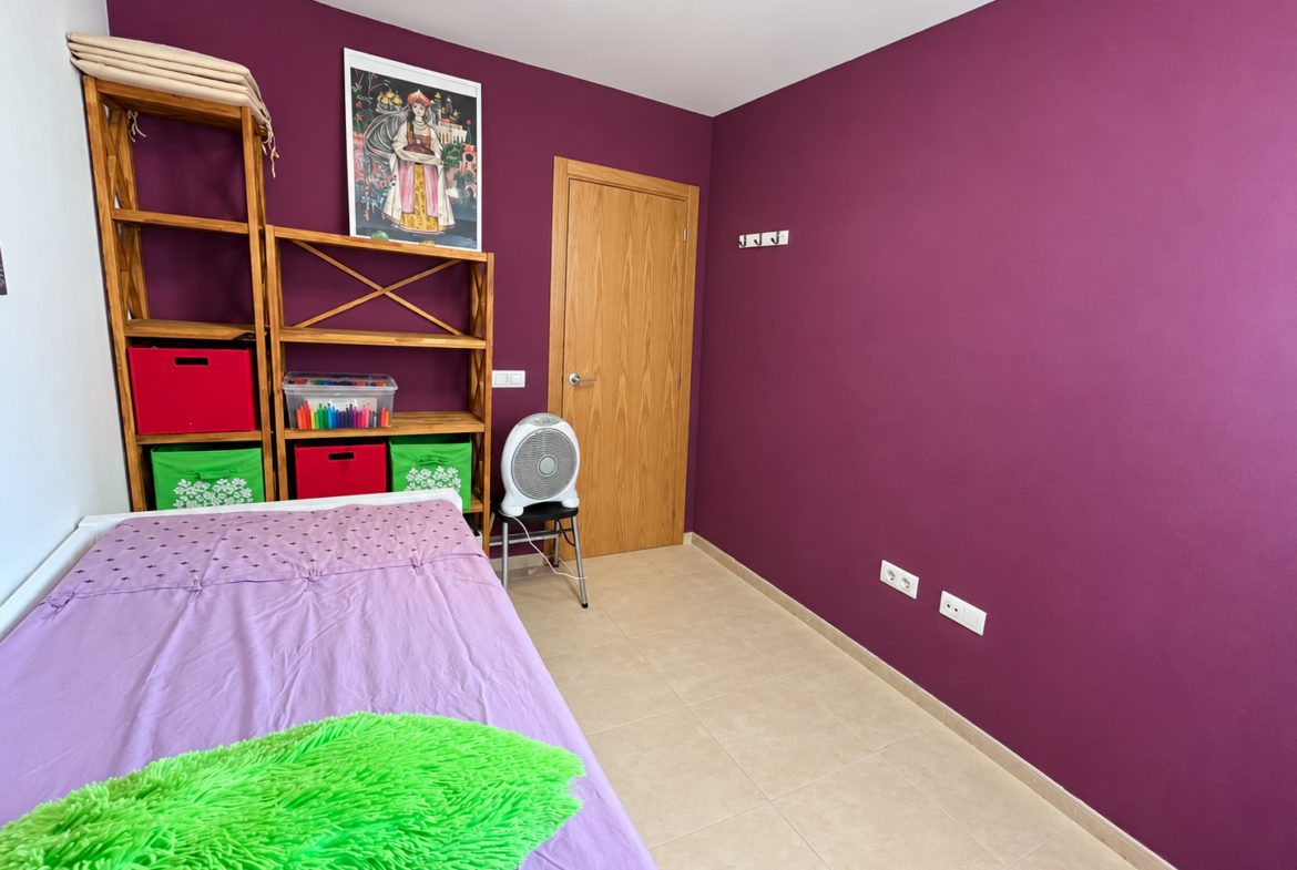 1214- Exclusivo piso de 2 dormitorios con parking y vistas a la montaña en Llandells (Peñíscola)