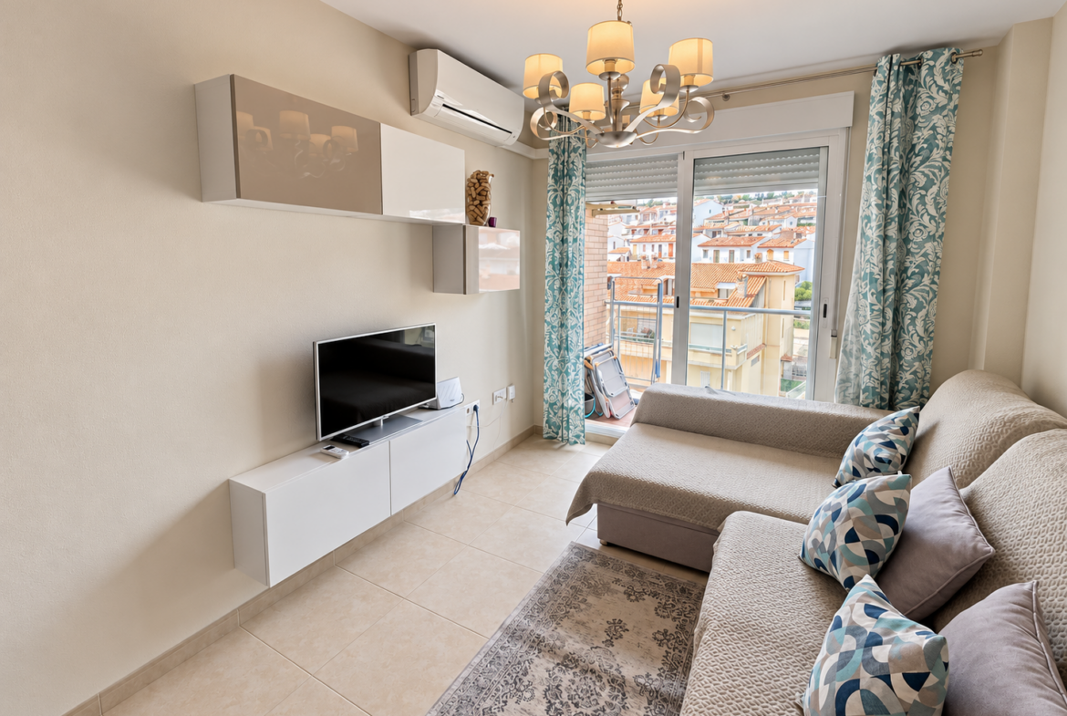 1214- Exclusivo piso de 2 dormitorios con parking y vistas a la montaña en Llandells (Peñíscola)